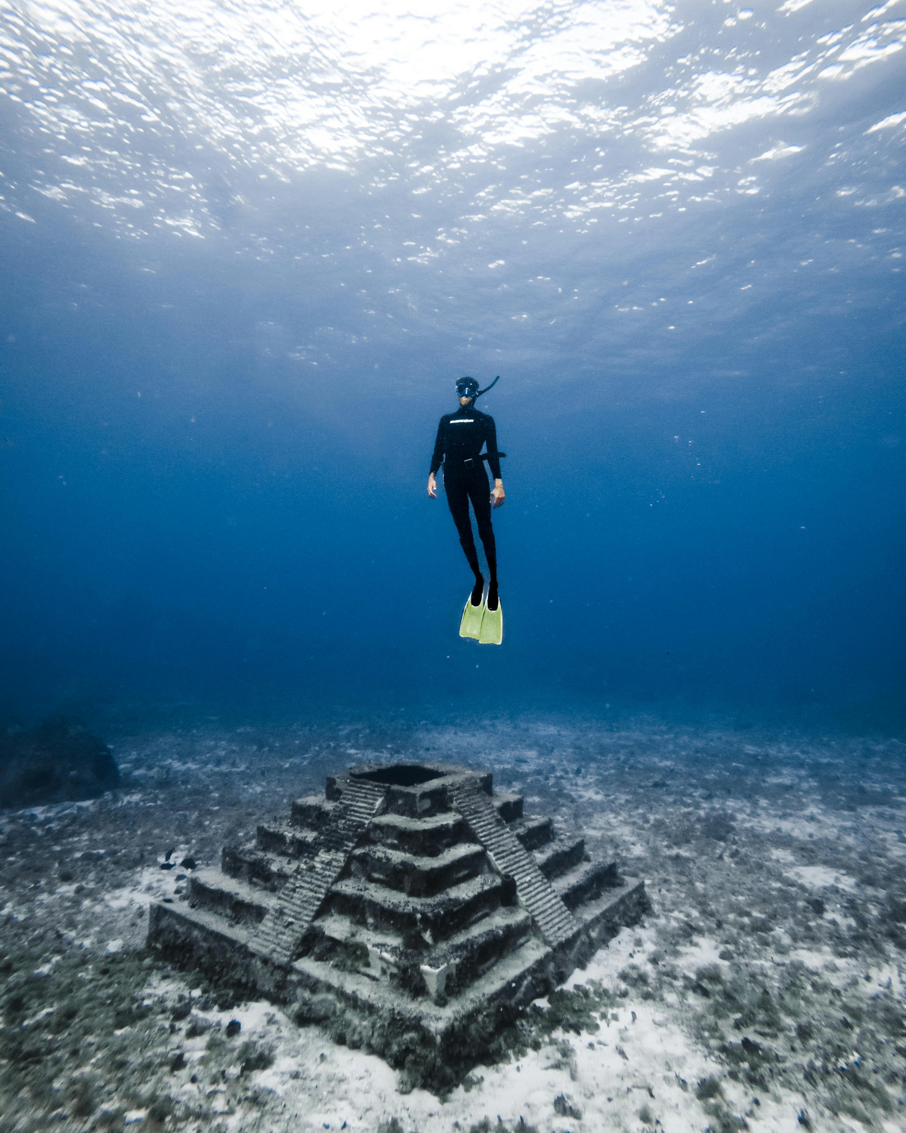 Scuba diving in Los Cabos, Mexico